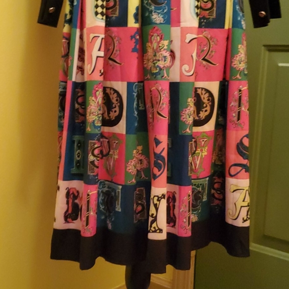 SOLD-Color Block Dress - Picture 7 of 7